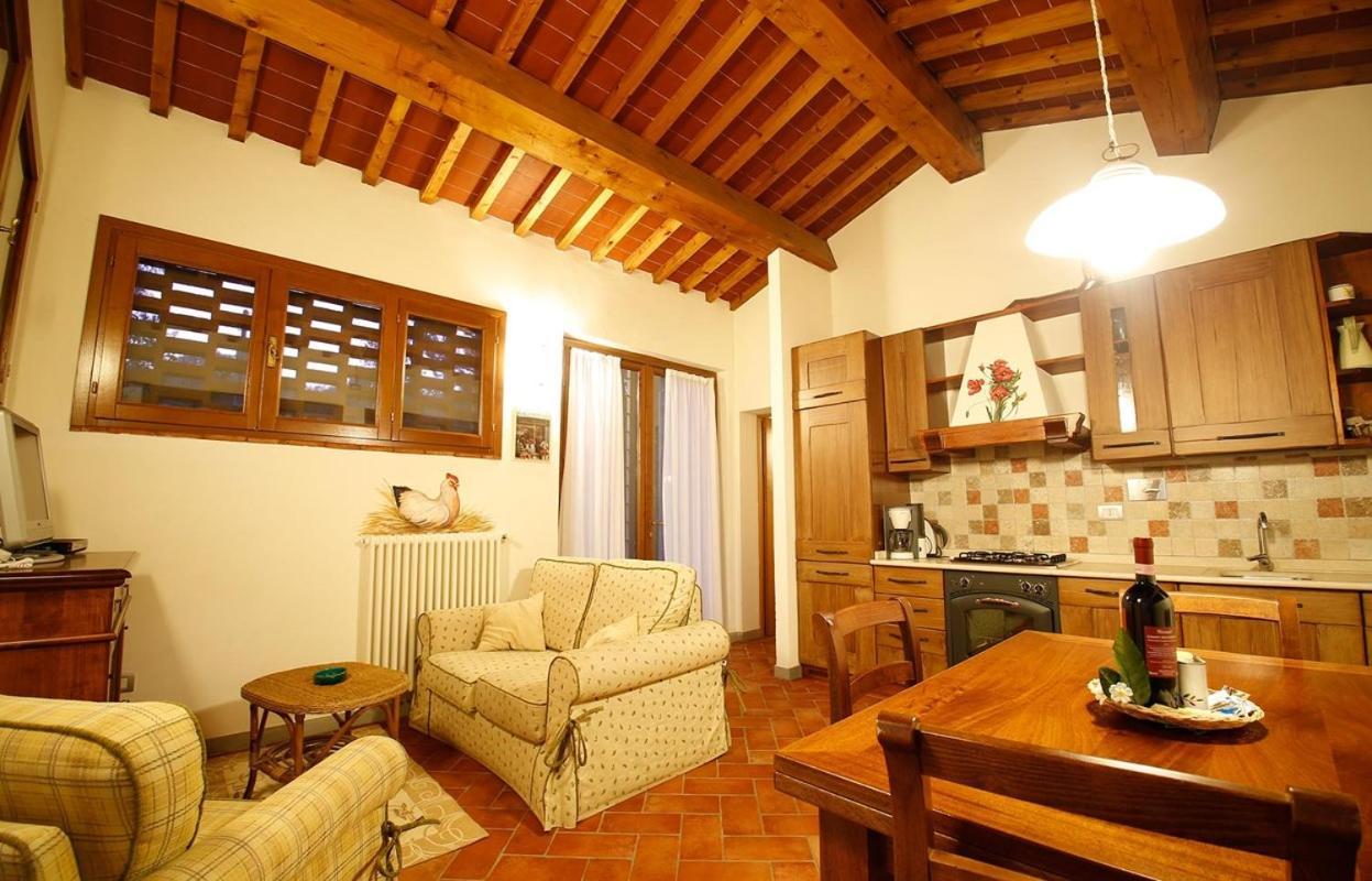 Gatto Bianco Tizzauli Villa Монтеспертоли Екстериор снимка