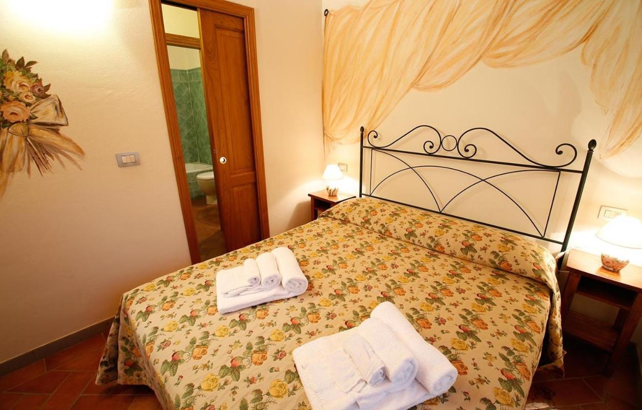 Gatto Bianco Tizzauli Villa Монтеспертоли Екстериор снимка