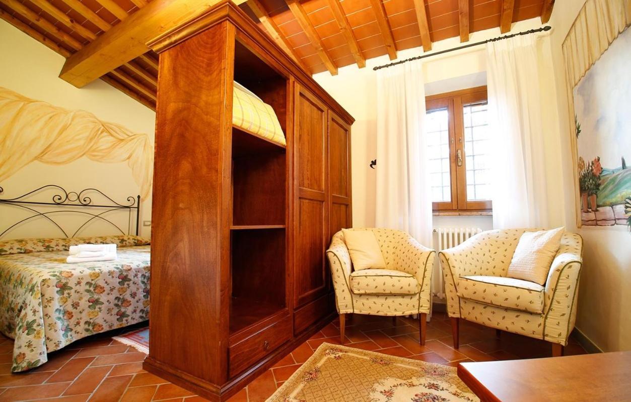 Gatto Bianco Tizzauli Villa Монтеспертоли Екстериор снимка