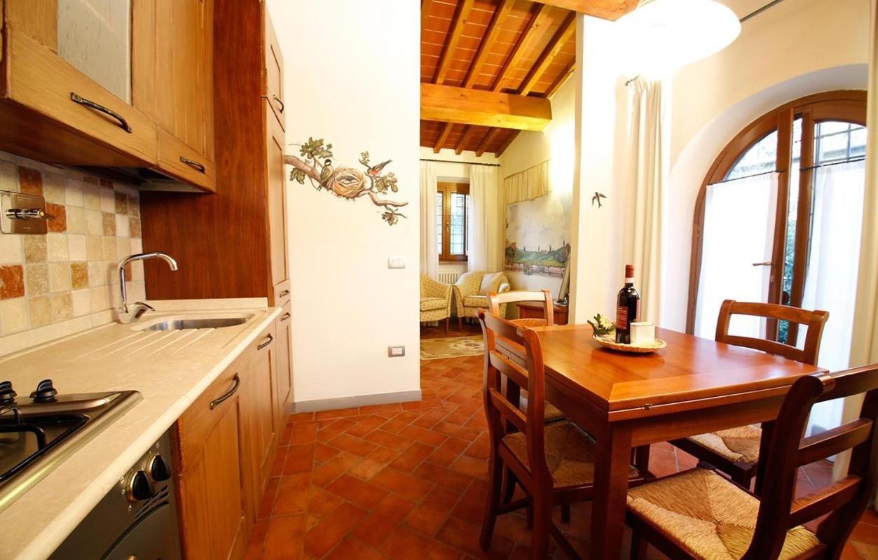 Gatto Bianco Tizzauli Villa Монтеспертоли Екстериор снимка