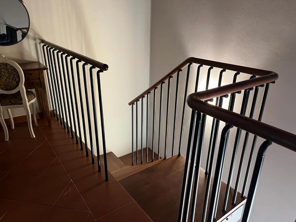 Gatto Bianco Tizzauli Villa Монтеспертоли Екстериор снимка